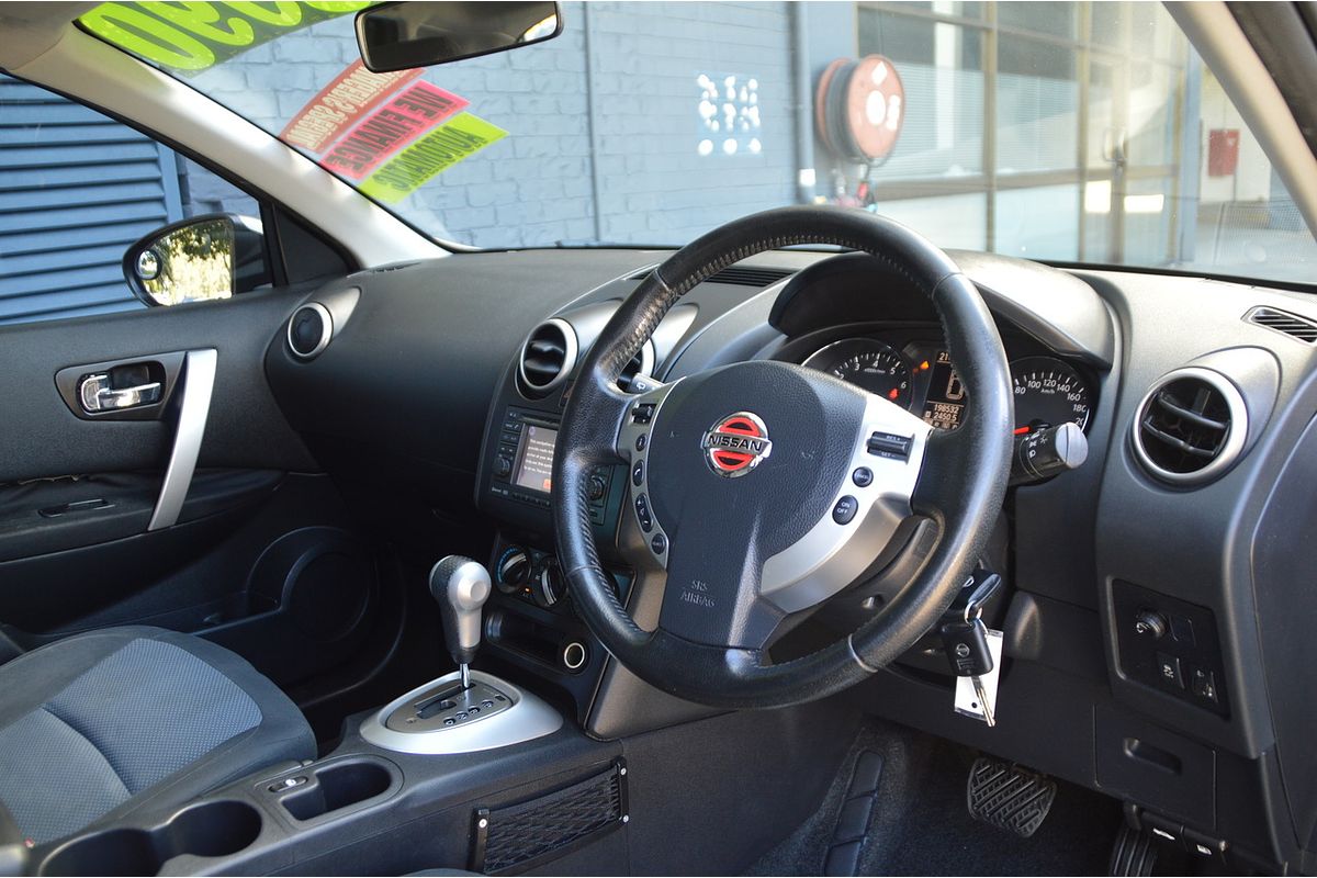 2013 Nissan Dualis ST J10 Series 3