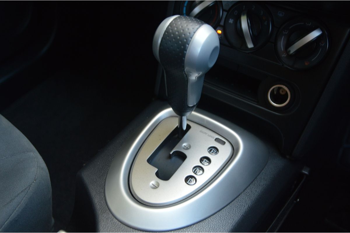 2013 Nissan Dualis ST J10 Series 3