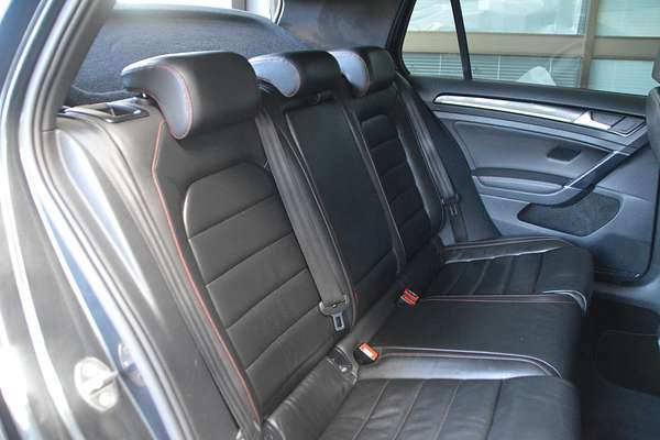 2016 Volkswagen Golf GTI 7