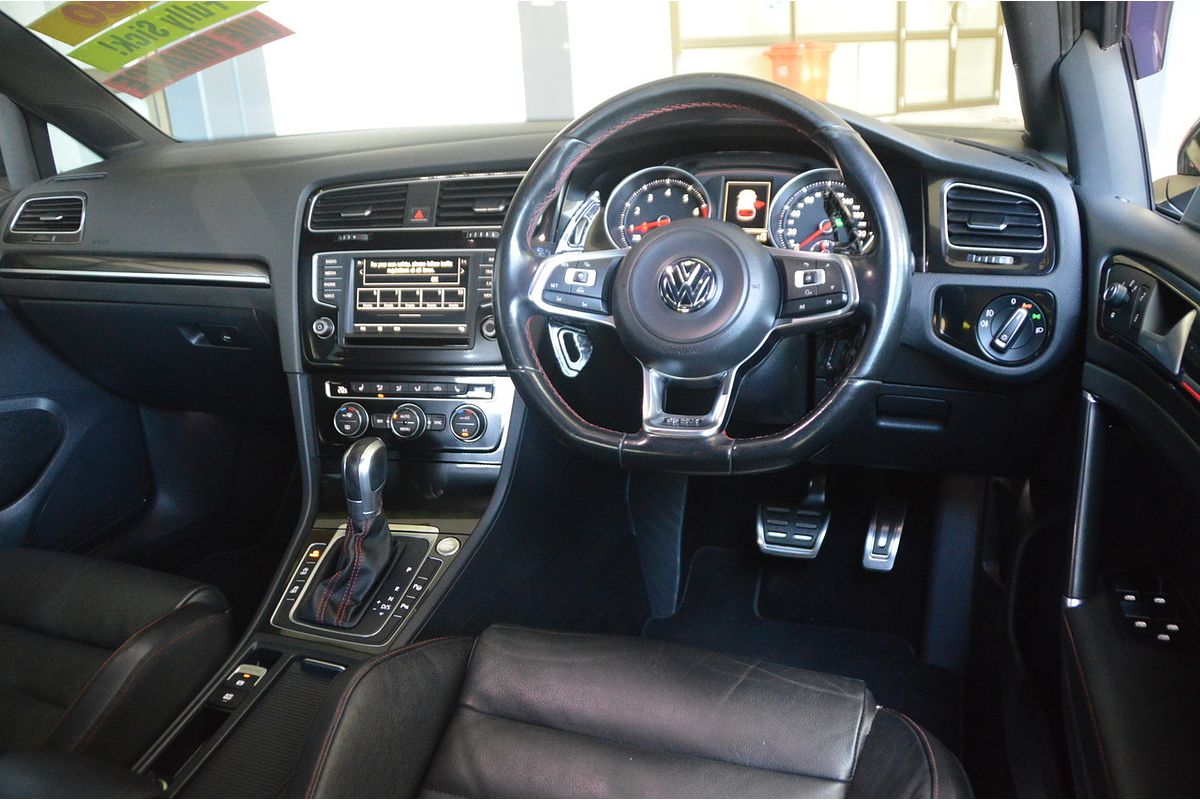 2016 Volkswagen Golf GTI 7