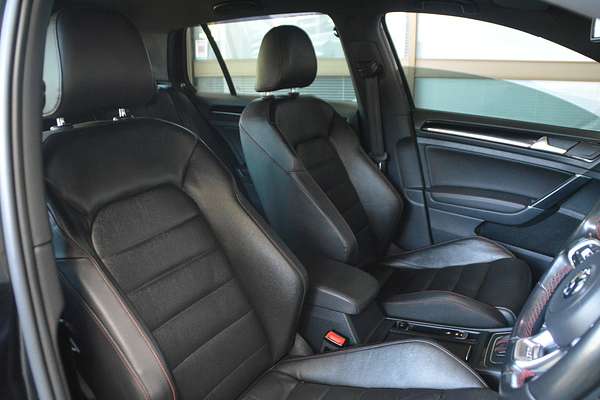 2016 Volkswagen Golf GTI 7