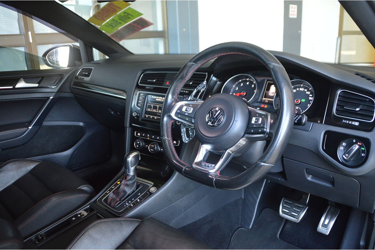 2016 Volkswagen Golf GTI 7