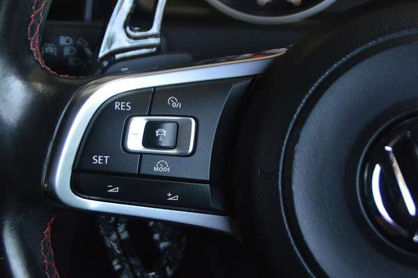 2016 Volkswagen Golf GTI 7