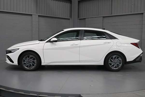 2024 Hyundai i30 Hybrid CN7.V2