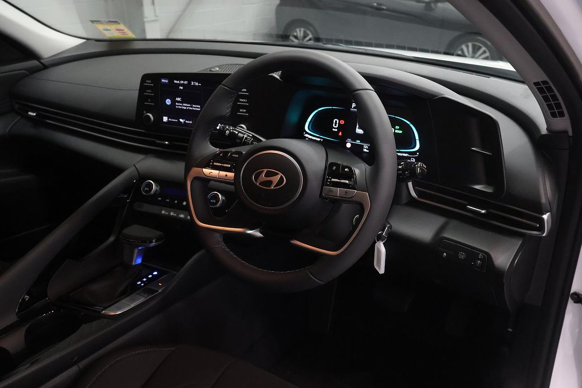 2024 Hyundai i30 Hybrid CN7.V2