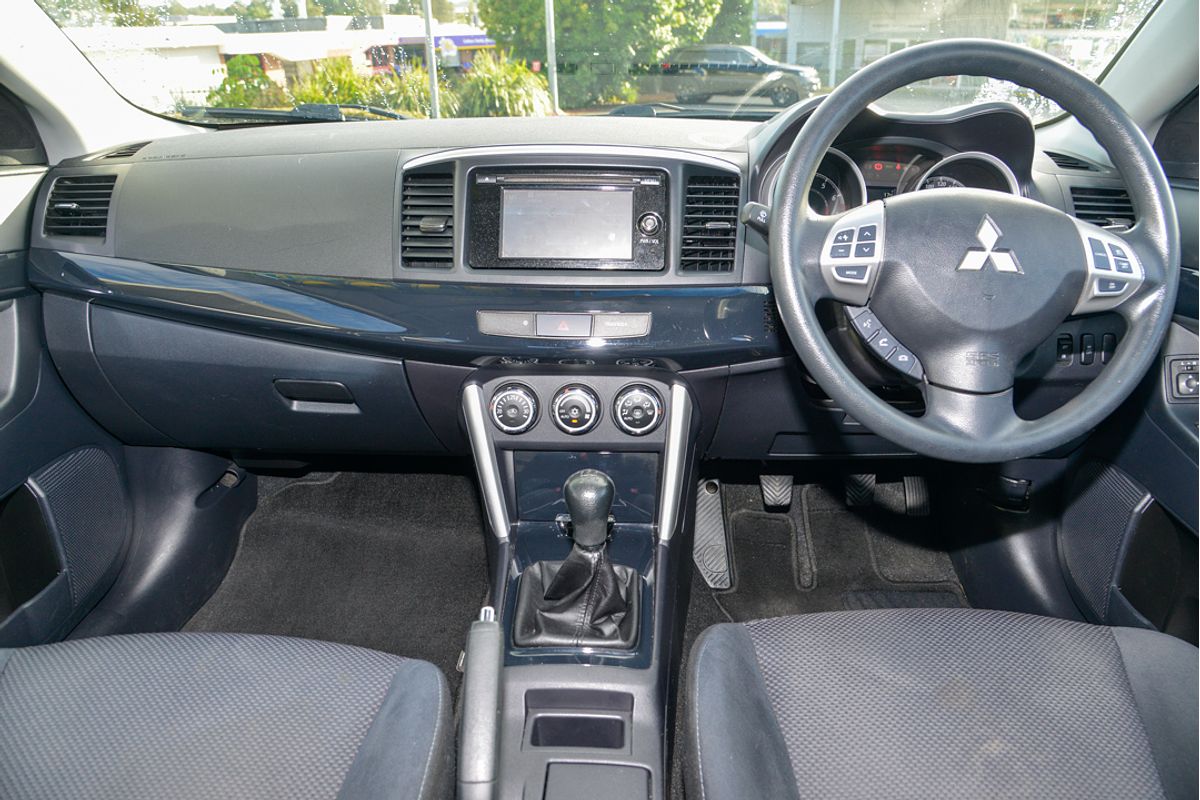 2017 Mitsubishi Lancer ES Sport CF