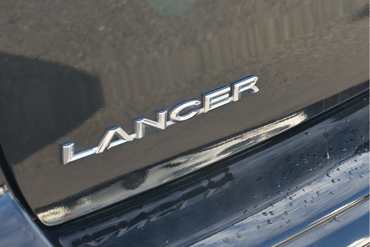 2017 Mitsubishi Lancer ES Sport CF