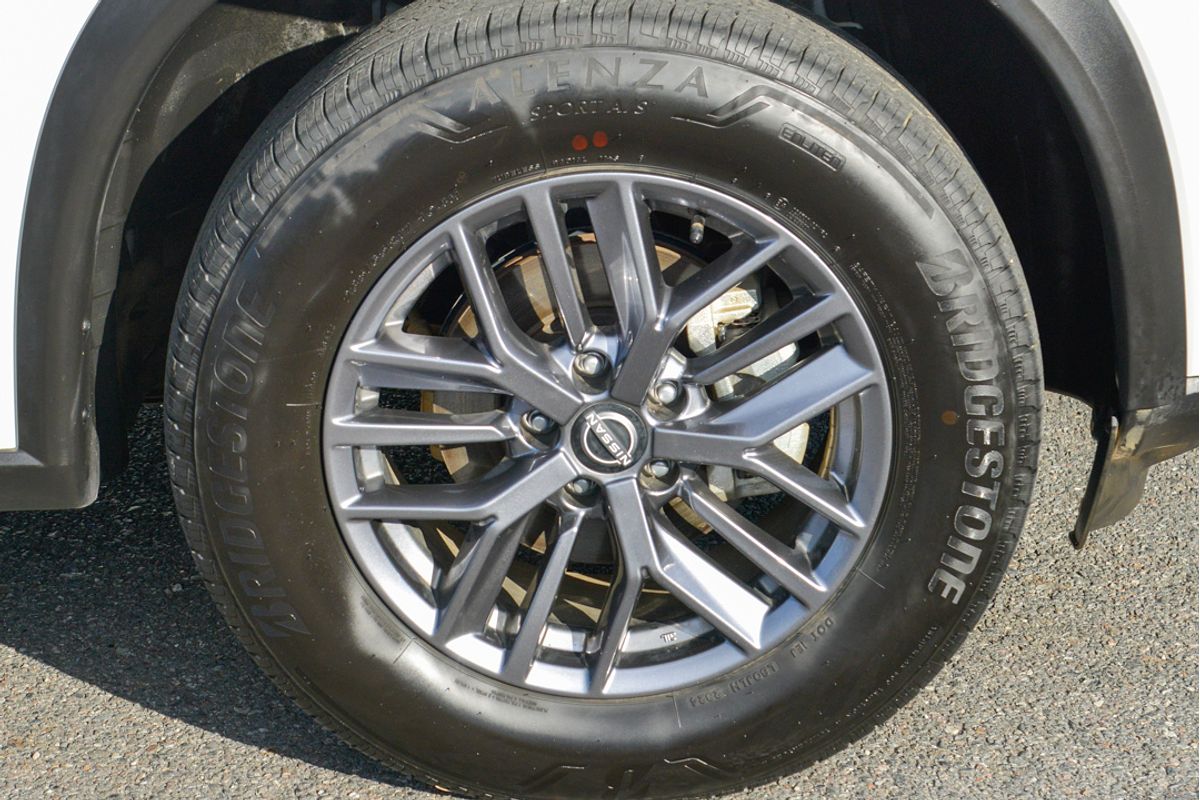 2024 Nissan X-TRAIL ST T33