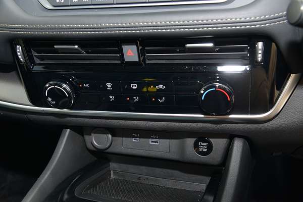 2024 Nissan X-TRAIL ST T33