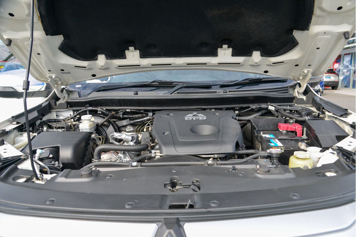 2020 Mitsubishi Triton GLS Premium MR 4X4