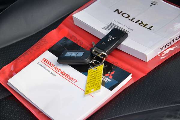 2020 Mitsubishi Triton GLS Premium MR 4X4