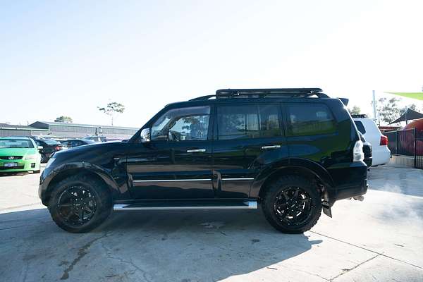 2012 Mitsubishi Pajero Exceed NW