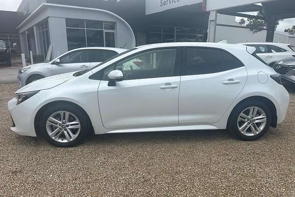 2022 Toyota Corolla Ascent Sport MZEA12R