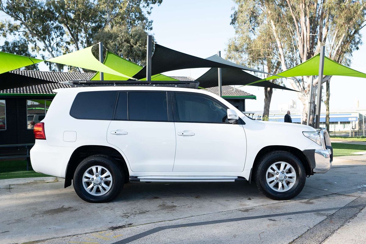 2014 Toyota Landcruiser GXL VDJ200R