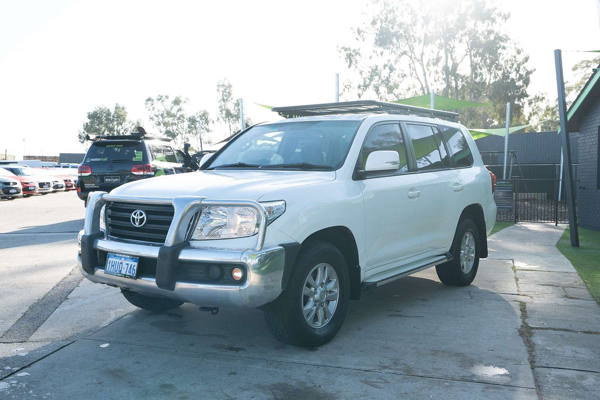 2014 Toyota Landcruiser GXL VDJ200R