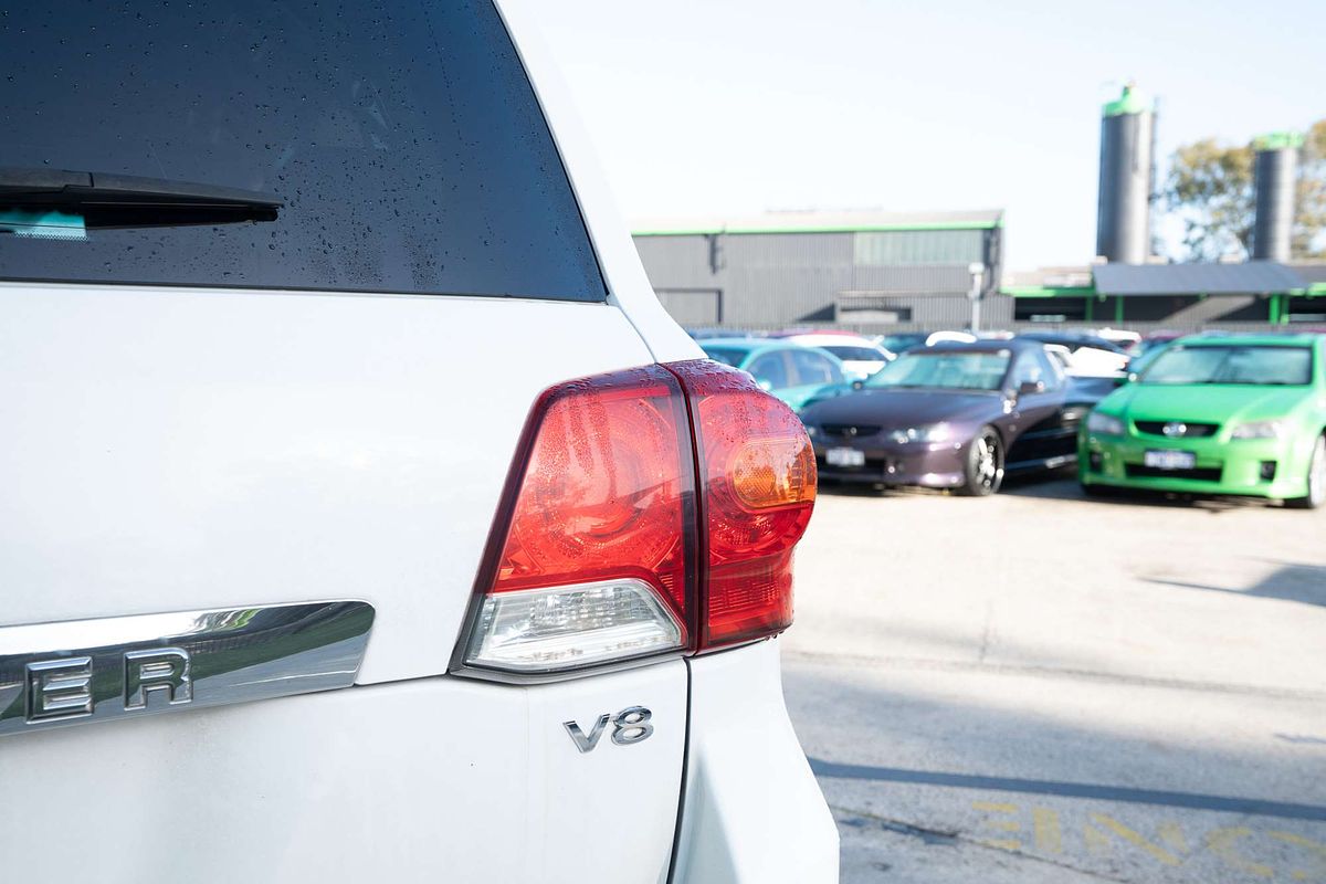 2014 Toyota Landcruiser GXL VDJ200R