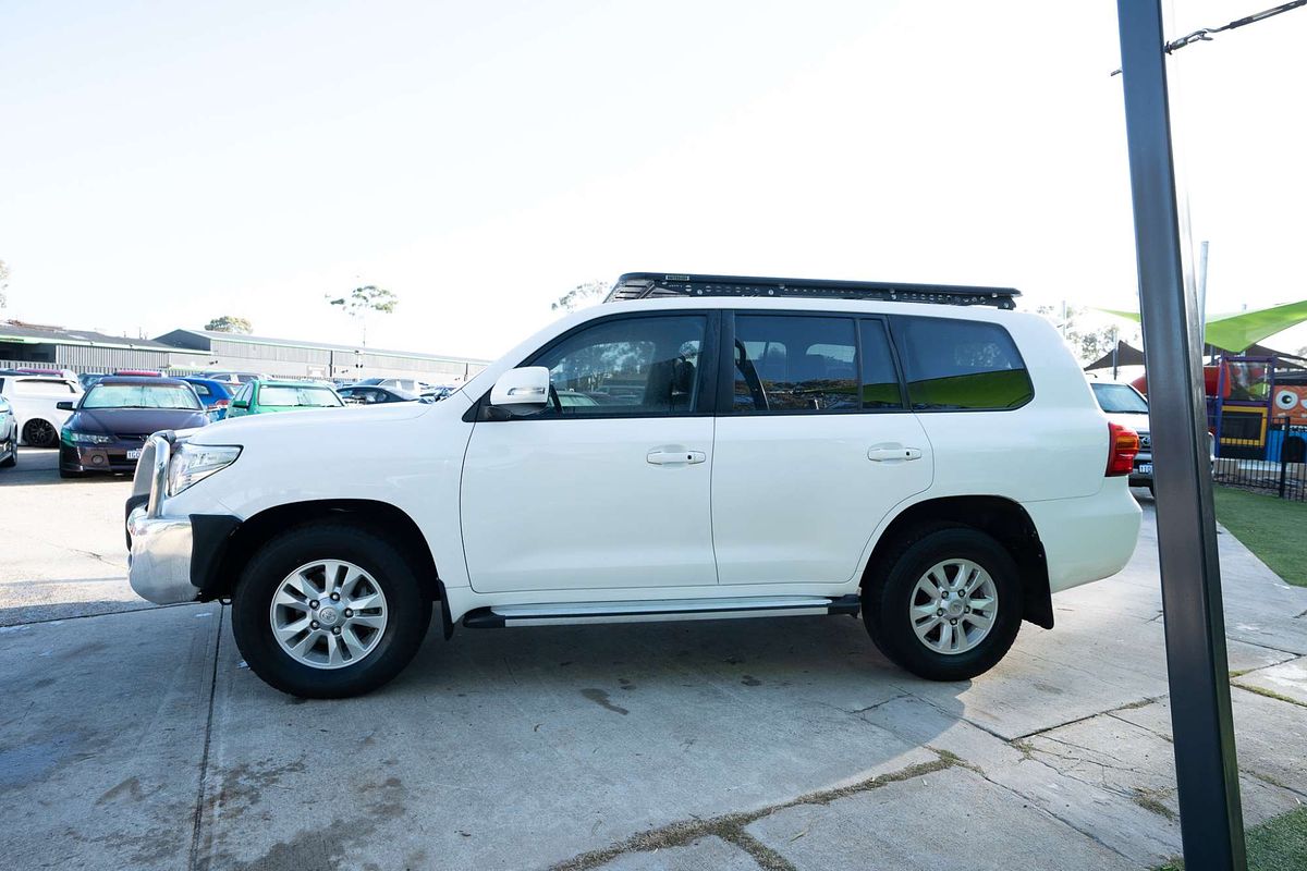 2014 Toyota Landcruiser GXL VDJ200R