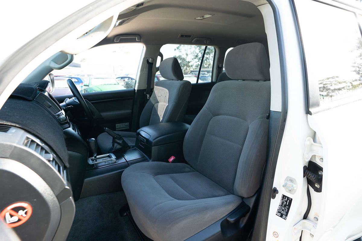 2014 Toyota Landcruiser GXL VDJ200R