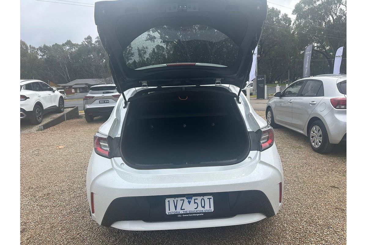 2022 Toyota Corolla Ascent Sport MZEA12R