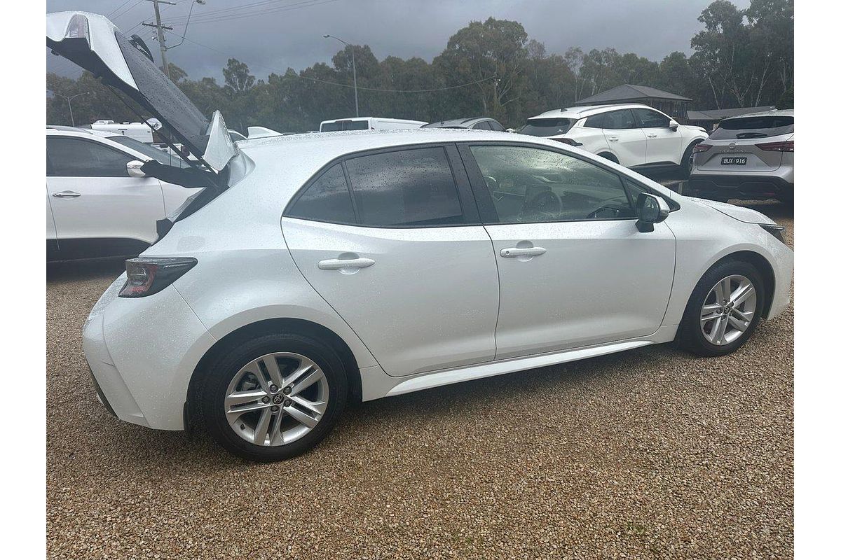 2022 Toyota Corolla Ascent Sport MZEA12R