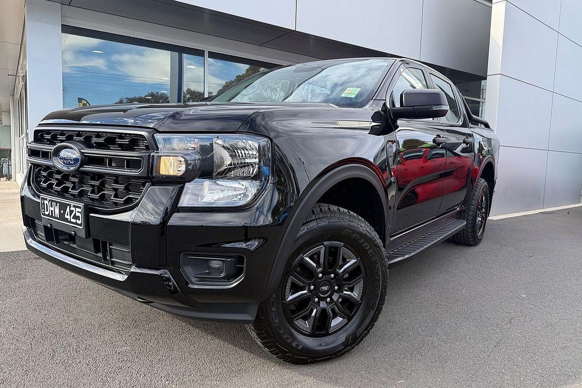 2024 Ford Ranger Black Edition 4X4 2.0L