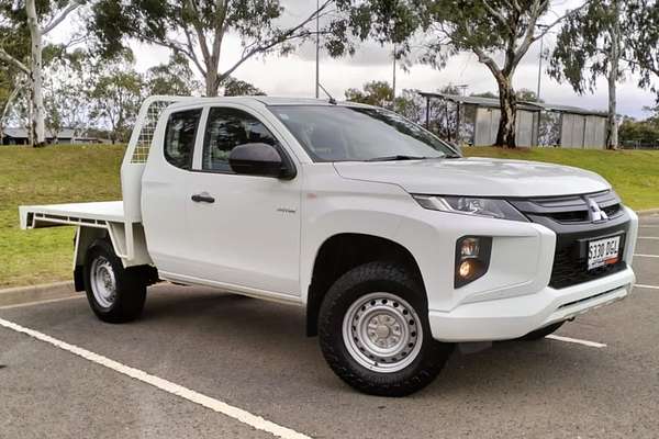 2020 Mitsubishi Triton GLX+ MR 4X4