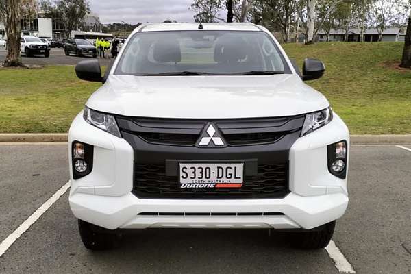 2020 Mitsubishi Triton GLX+ MR 4X4