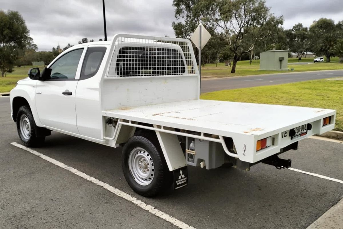 2020 Mitsubishi Triton GLX+ MR 4X4