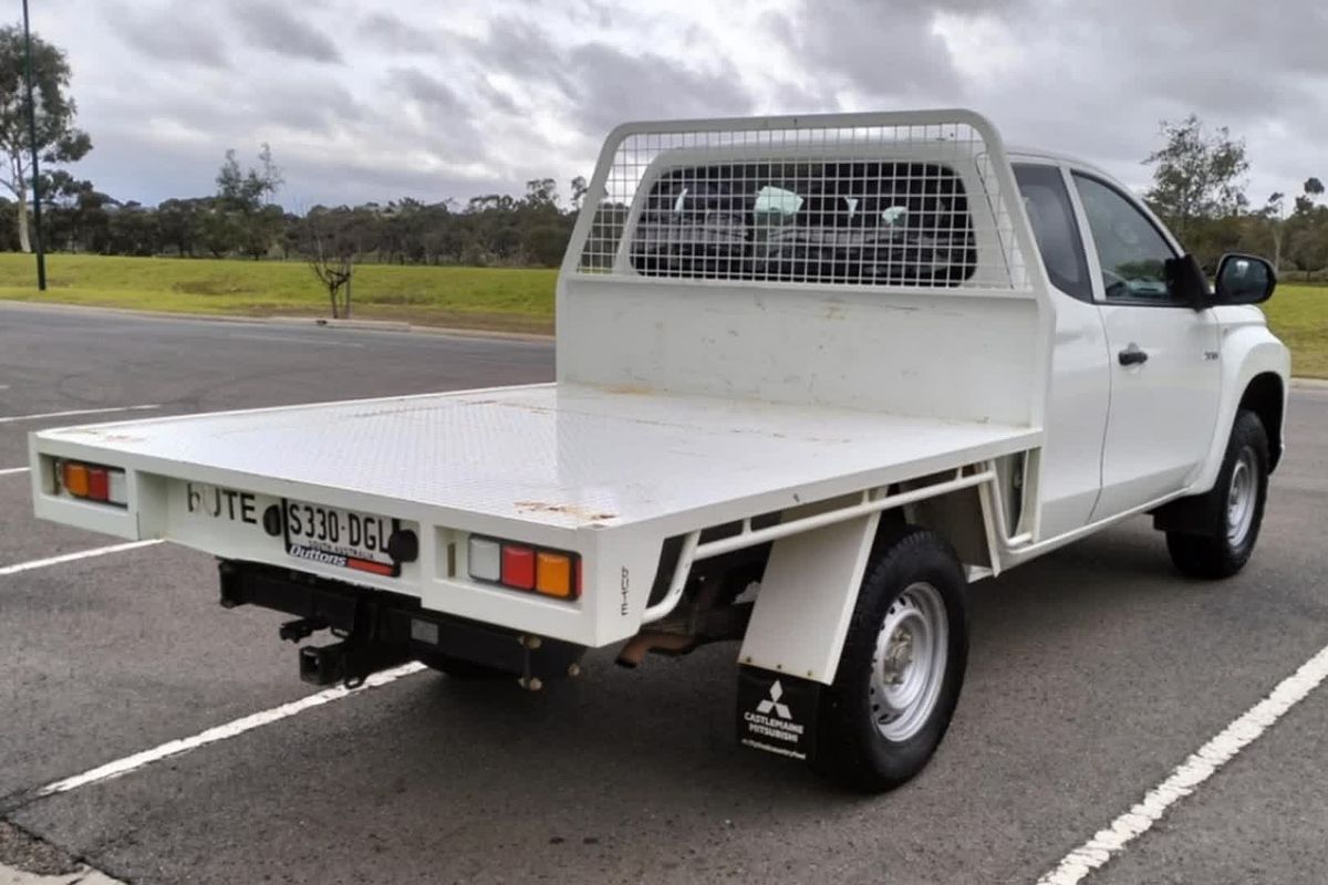2020 Mitsubishi Triton GLX+ MR 4X4