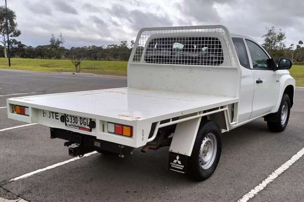 2020 Mitsubishi Triton GLX+ MR 4X4