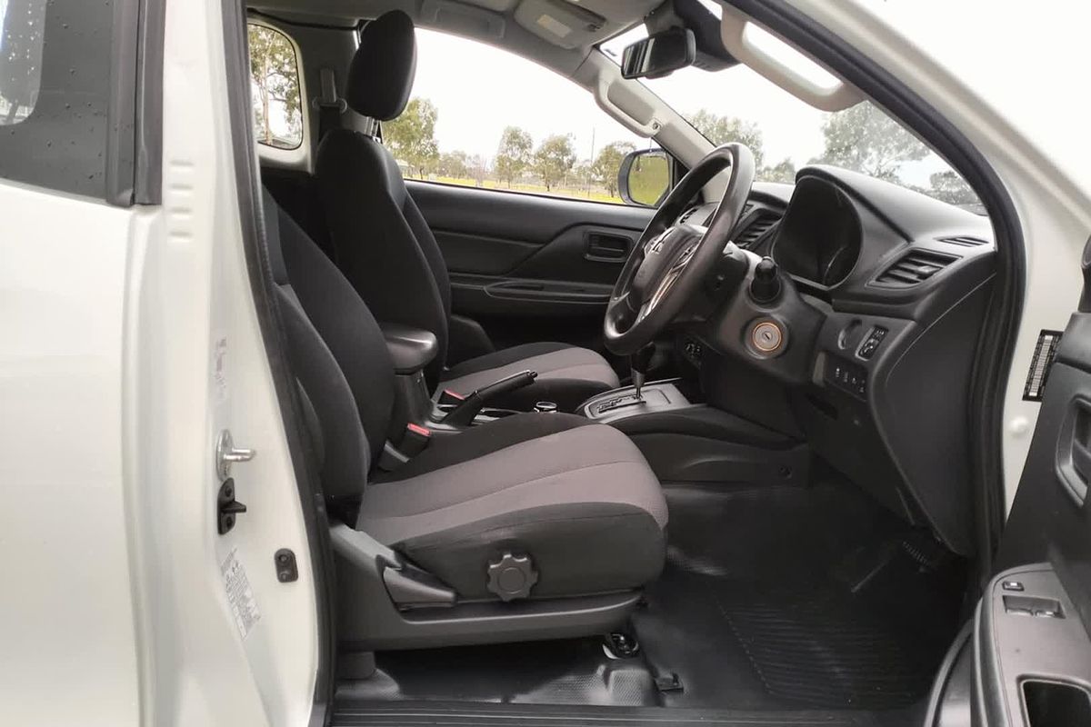 2020 Mitsubishi Triton GLX+ MR 4X4