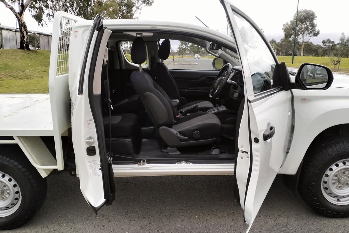2020 Mitsubishi Triton GLX+ MR 4X4