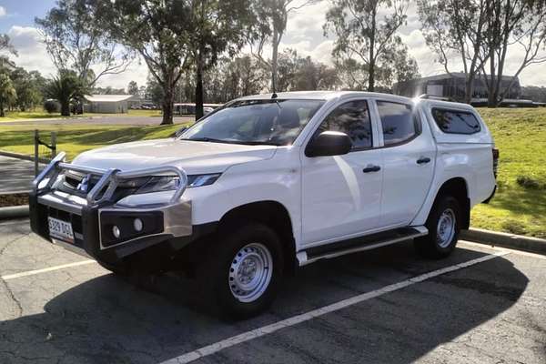2021 Mitsubishi Triton GLX MR 4X4