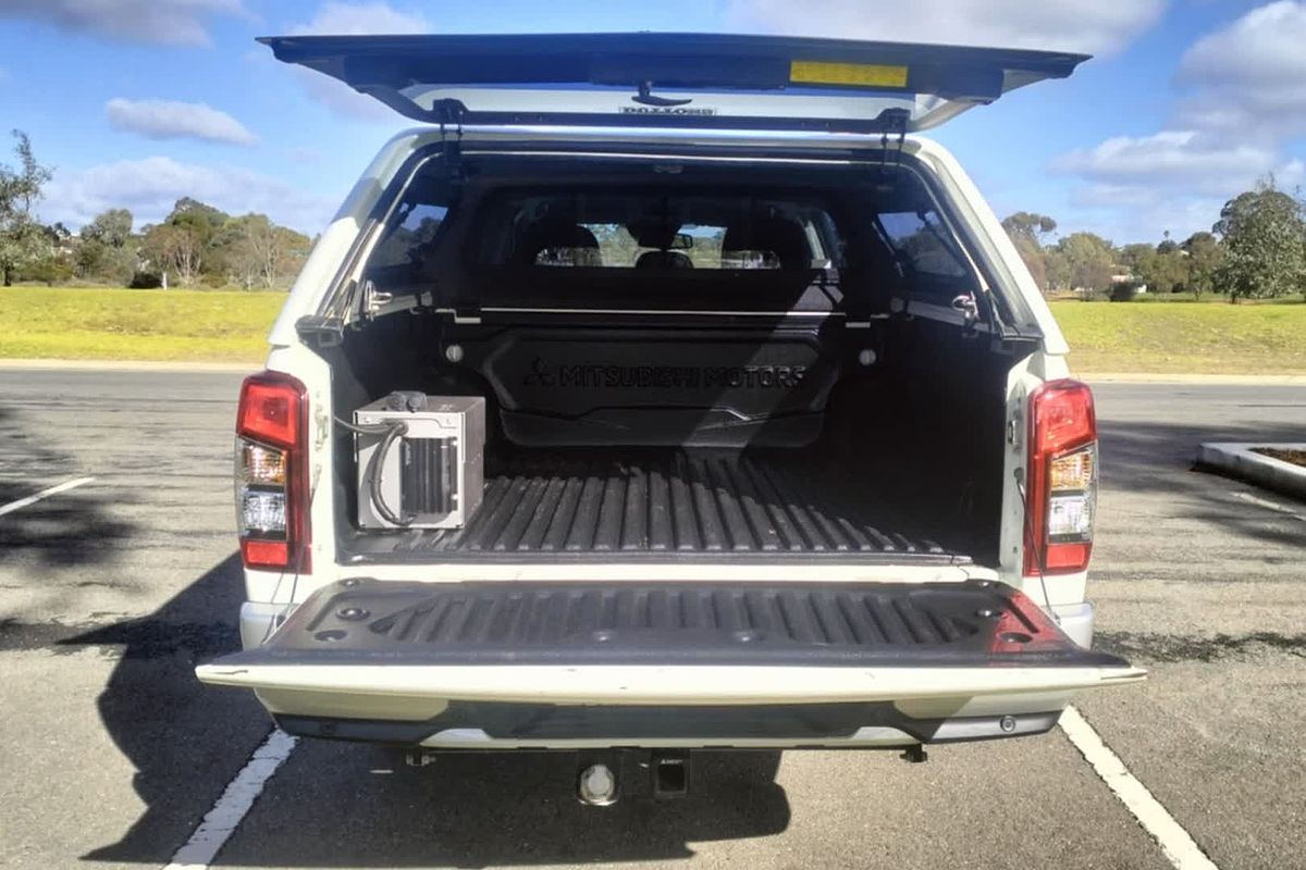 2021 Mitsubishi Triton GLX MR 4X4