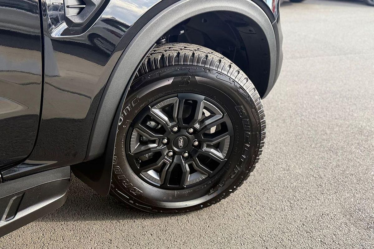 2024 Ford Ranger Black Edition 4X4 2.0L