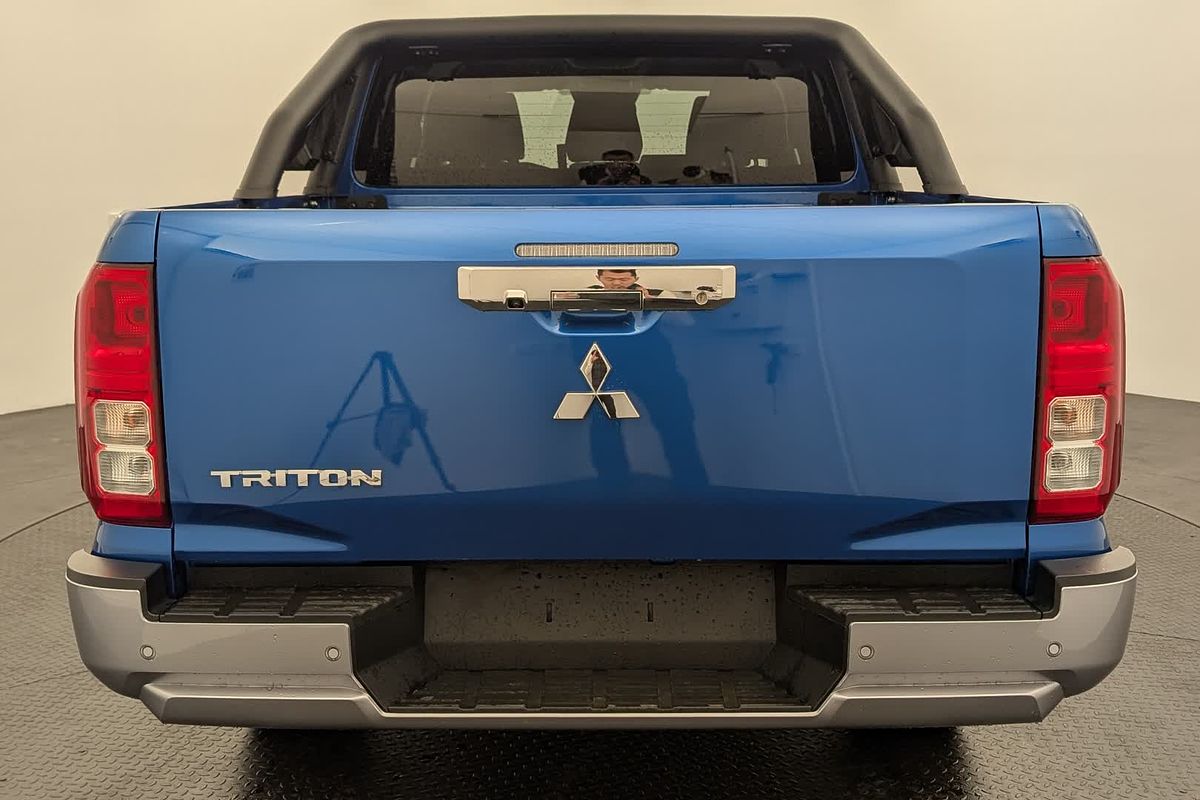 2025 Mitsubishi Triton GLX-R MV 4X4