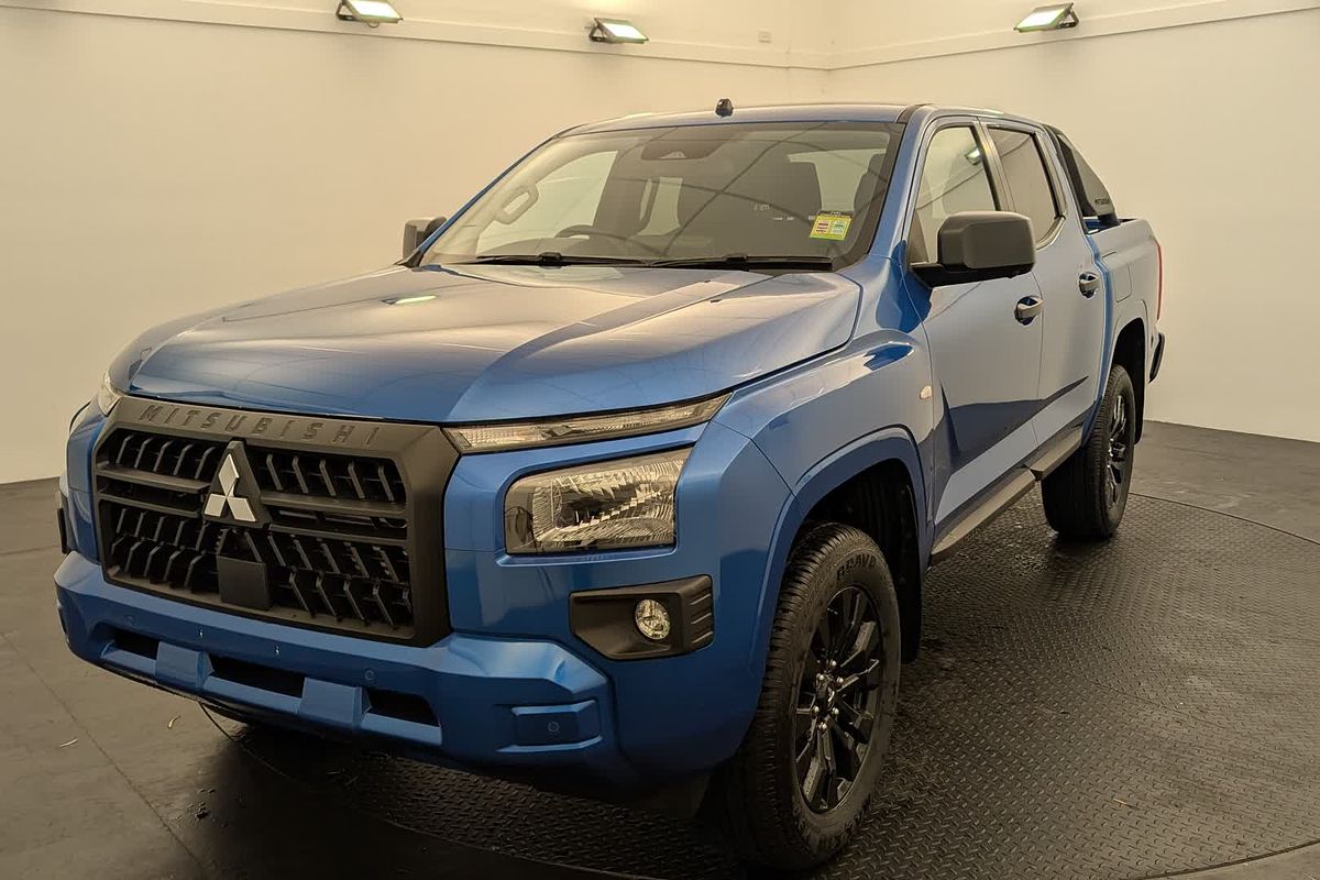2025 Mitsubishi Triton GLX-R MV 4X4
