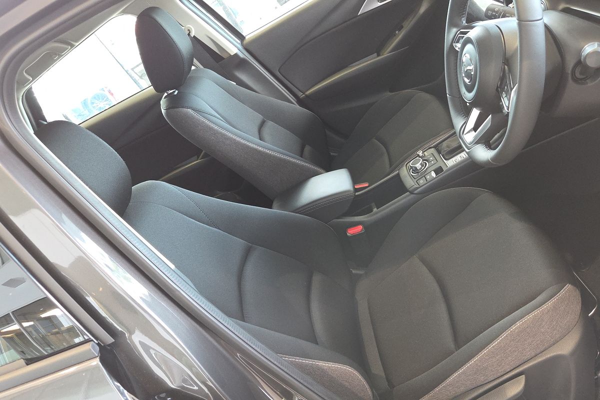 2025 Mazda CX-3 G20 Pure DK