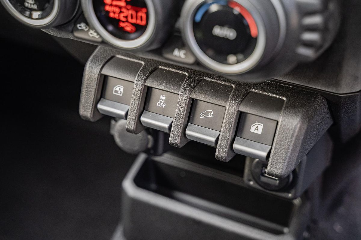 2025 Suzuki Jimny XL JJ
