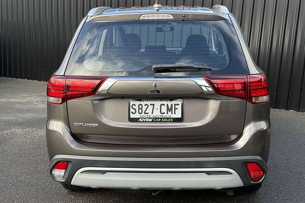 2019 Mitsubishi Outlander ES ZL