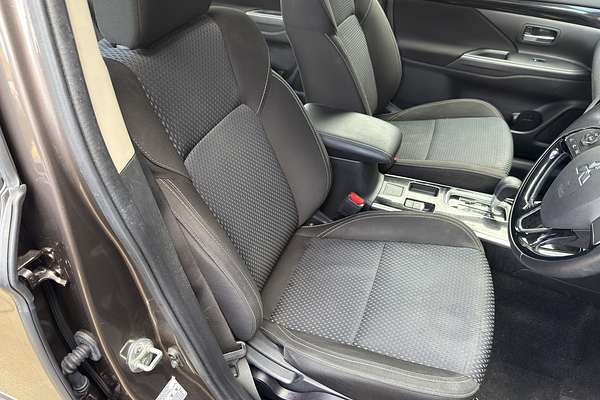 2019 Mitsubishi Outlander ES ZL