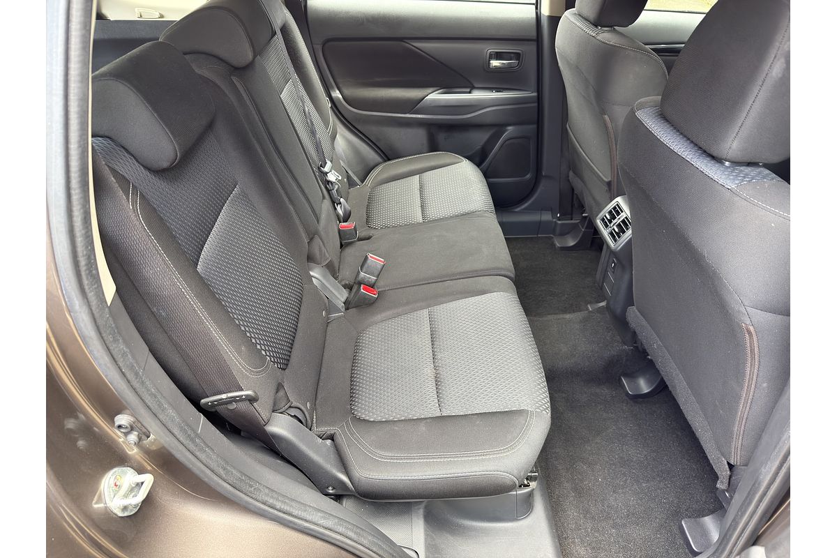 2019 Mitsubishi Outlander ES ZL