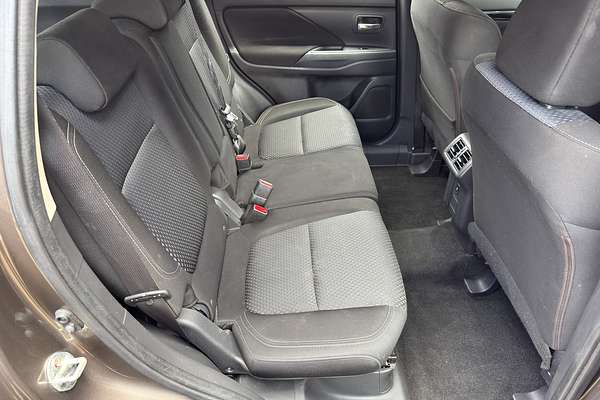 2019 Mitsubishi Outlander ES ZL