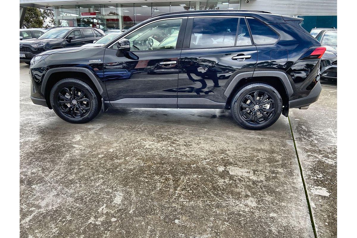 2024 Toyota RAV4 Cruiser AXAH54R