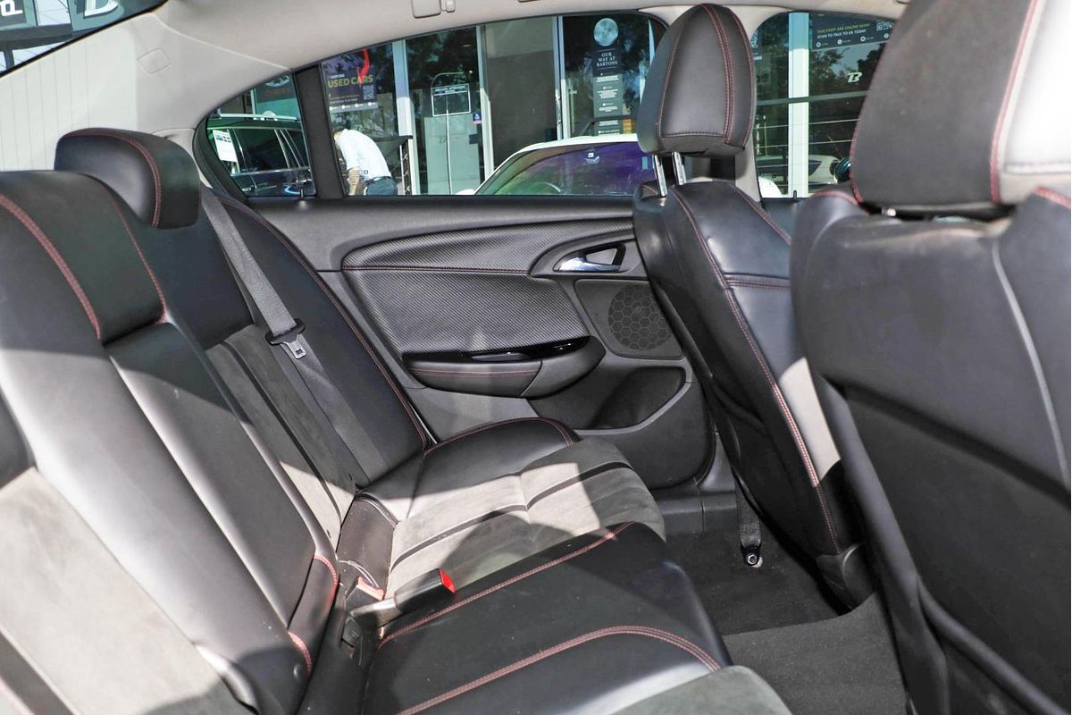2016 Holden Commodore SV6 Black VF Series II