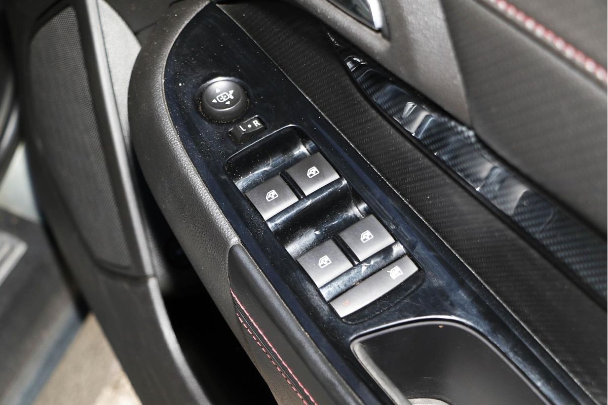 2016 Holden Commodore SV6 Black VF Series II