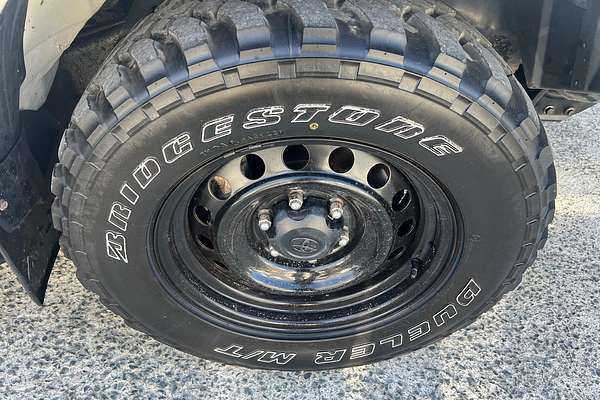 2022 Toyota Hilux SR GUN126R 4X4