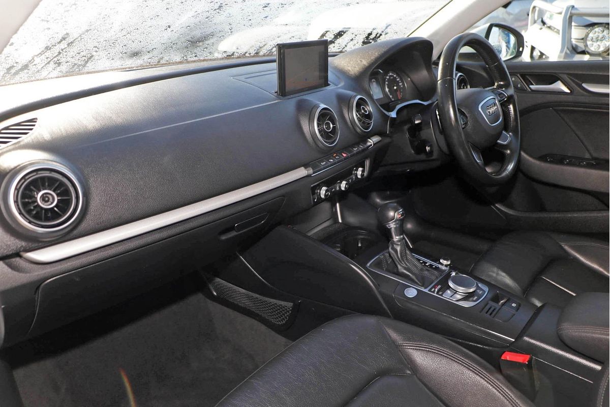 2015 Audi A3 Attraction 8V