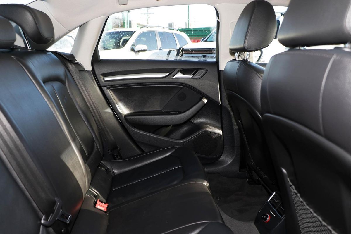 2015 Audi A3 Attraction 8V