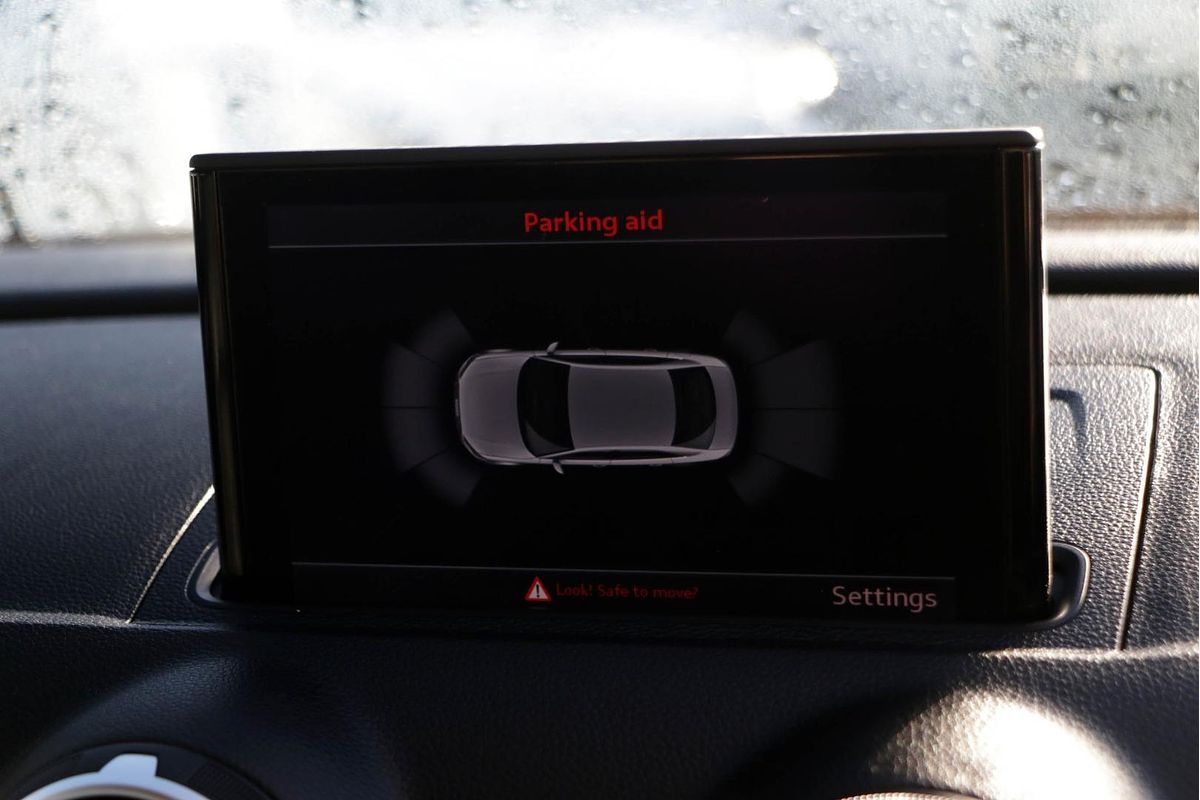 2015 Audi A3 Attraction 8V